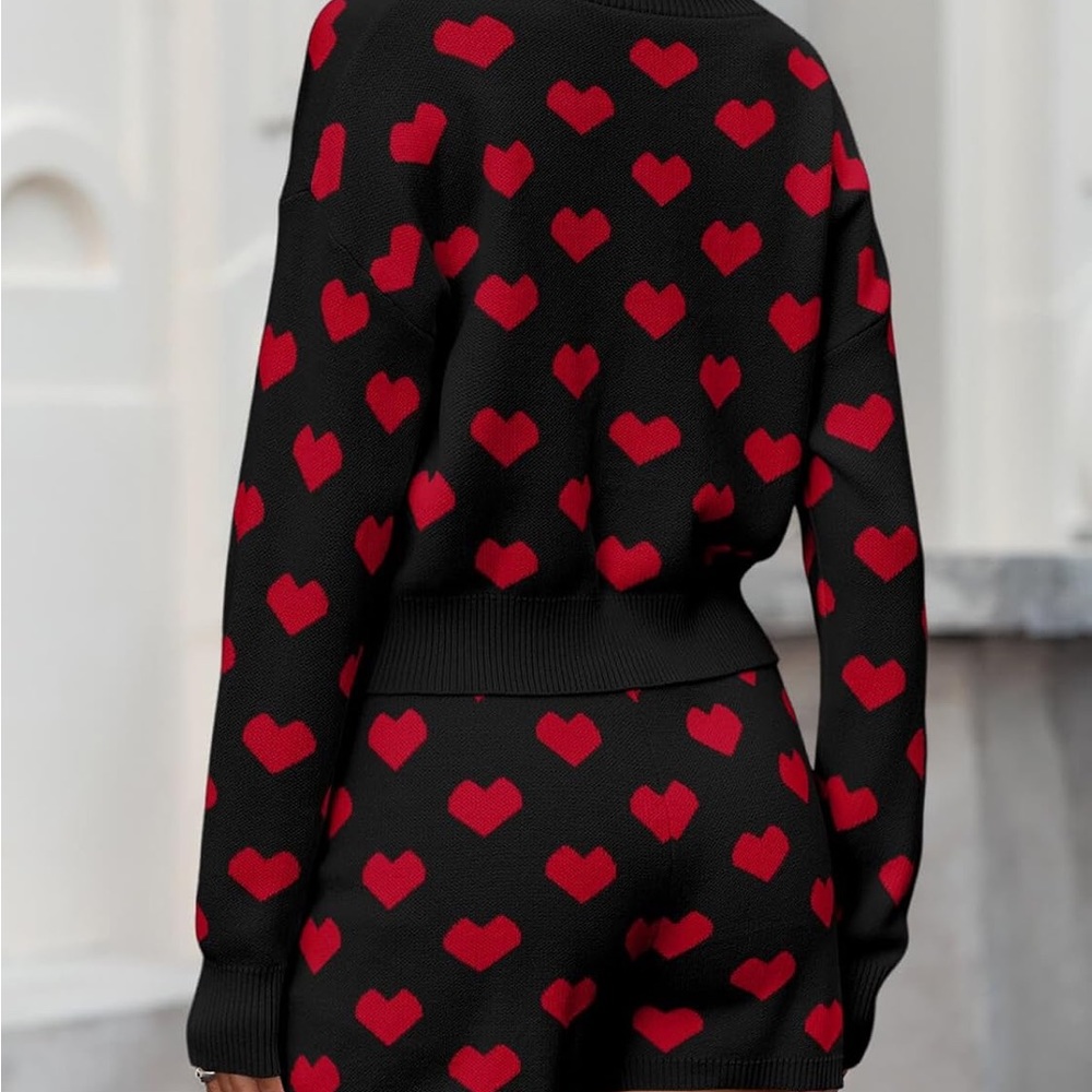 Heart Patterned Sweater set - Picture 4 of 7
